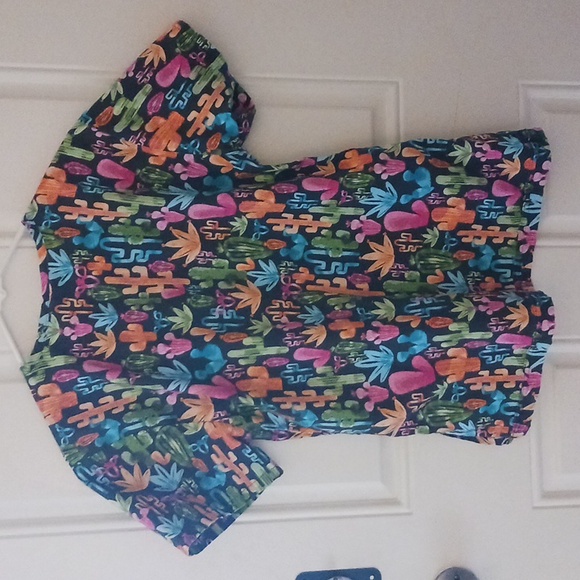 Lady scrub top - Picture 2 of 2